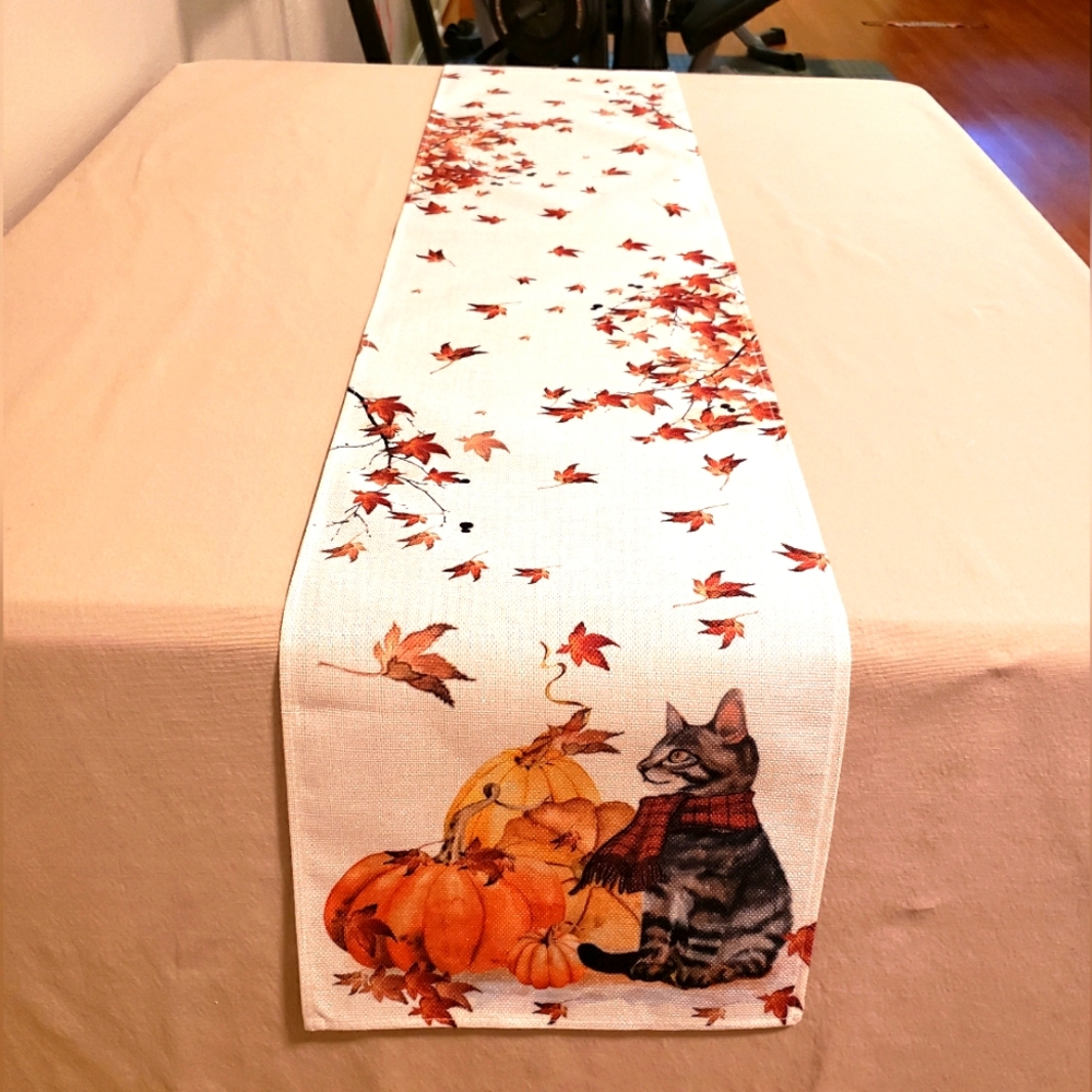 AUTUMN CAT TABLE RUNNER - Picture 2 of 6